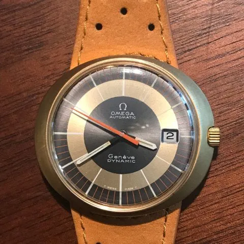 Omega Dynamic 166.039 40mm Yellow gold