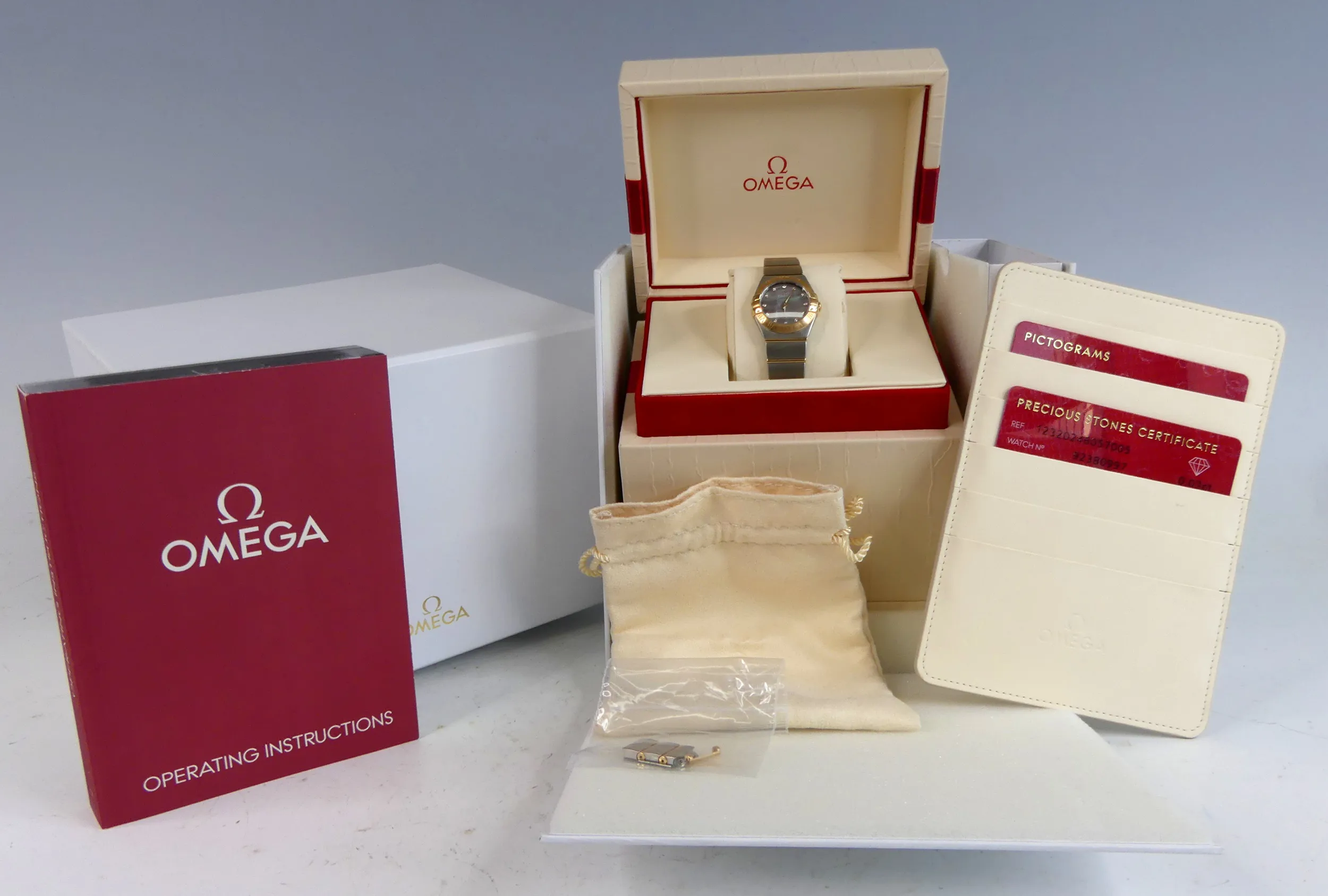 Omega Constellation 26mm Rose gold and Stainless steel Black