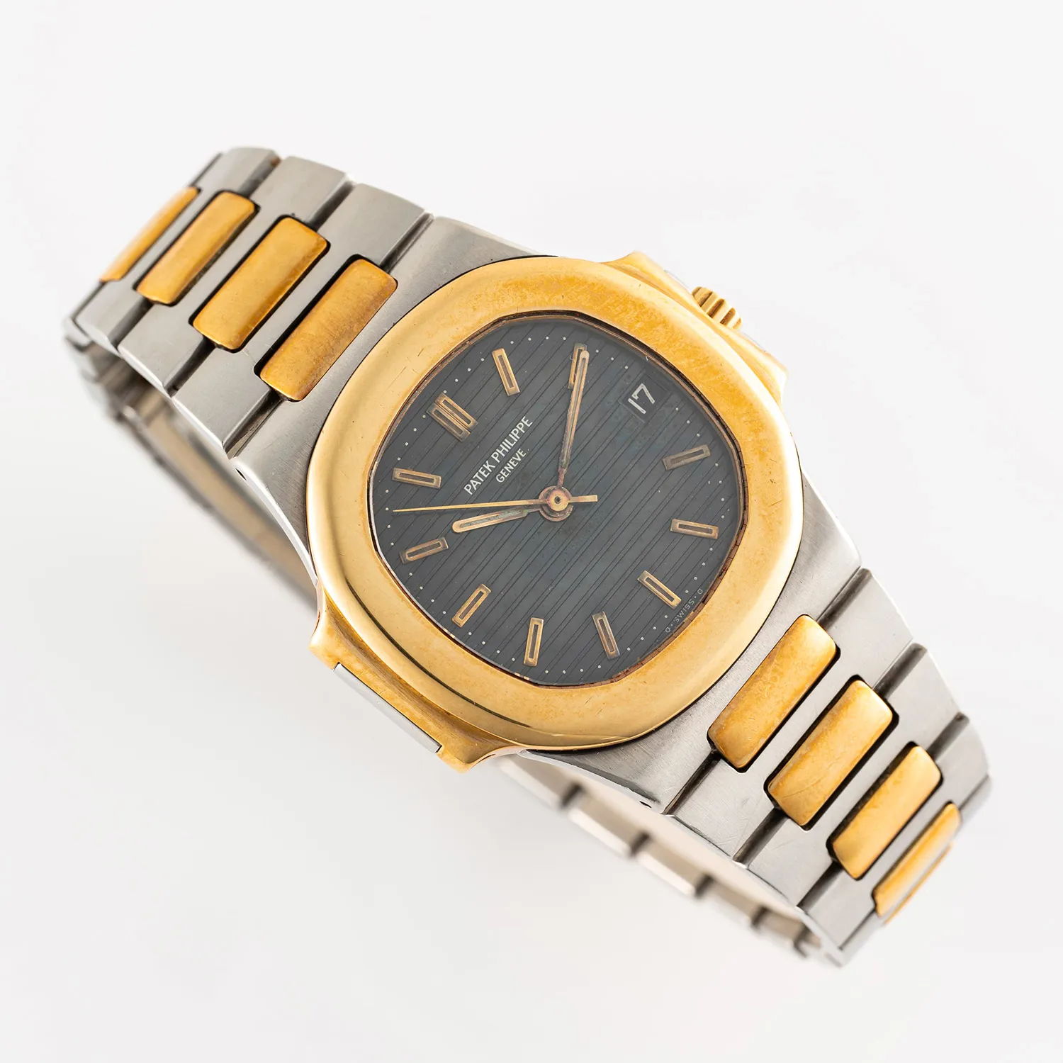 Patek Philippe Nautilus 3800/001 37mm Yellow gold and Stainless steel Black 2