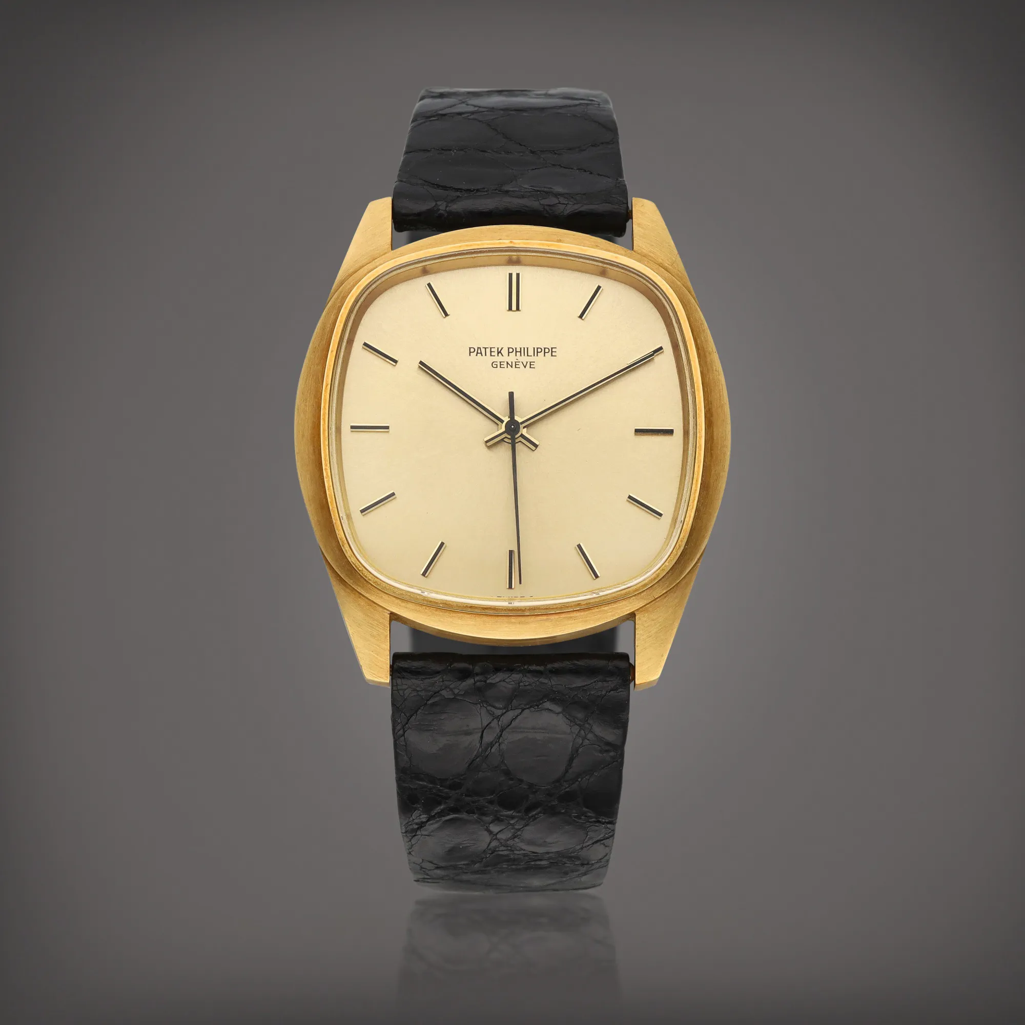 Patek Philippe Gold Ellipse 3585 36mm Yellow gold Gilt 1