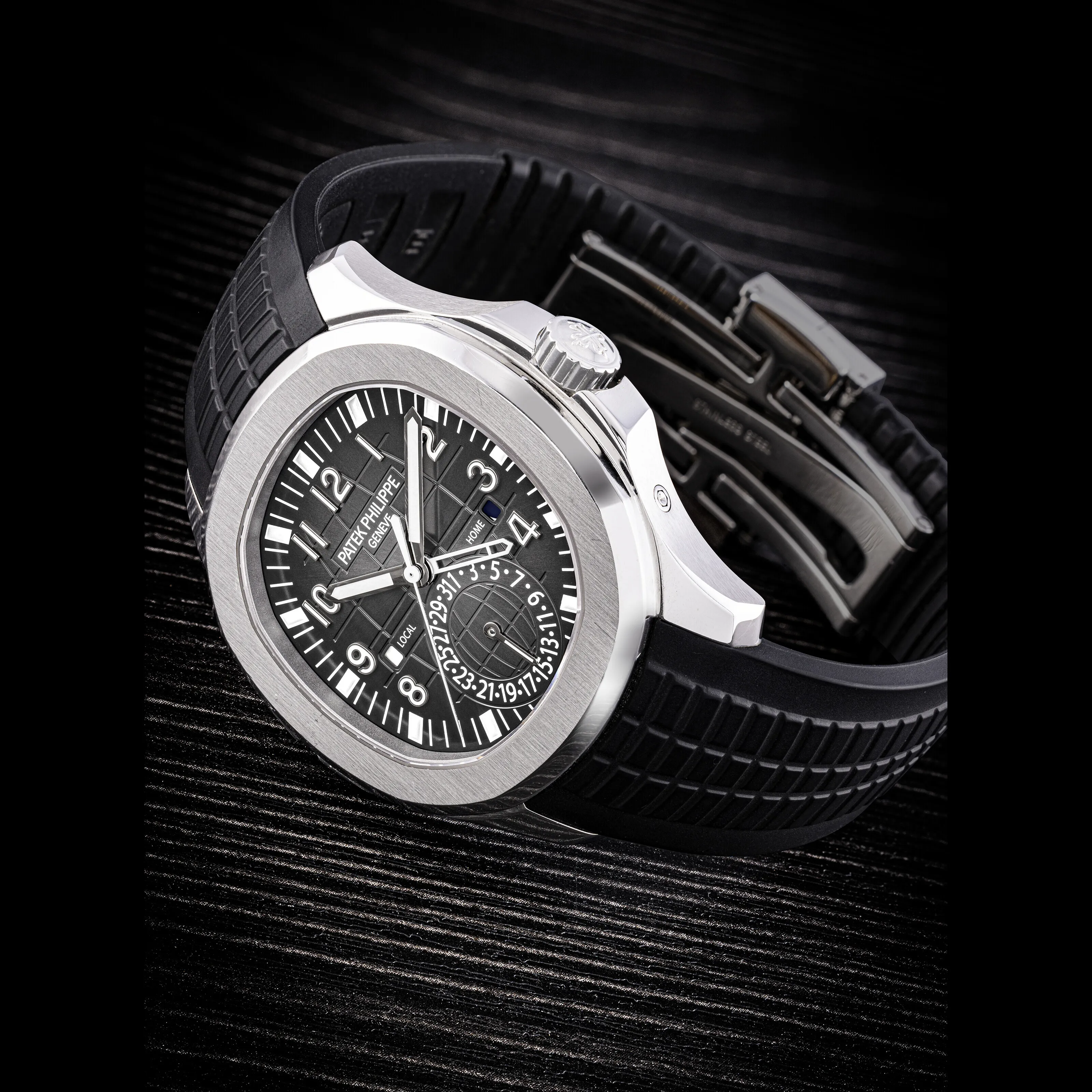 Patek Philippe Aquanaut 5164A-001