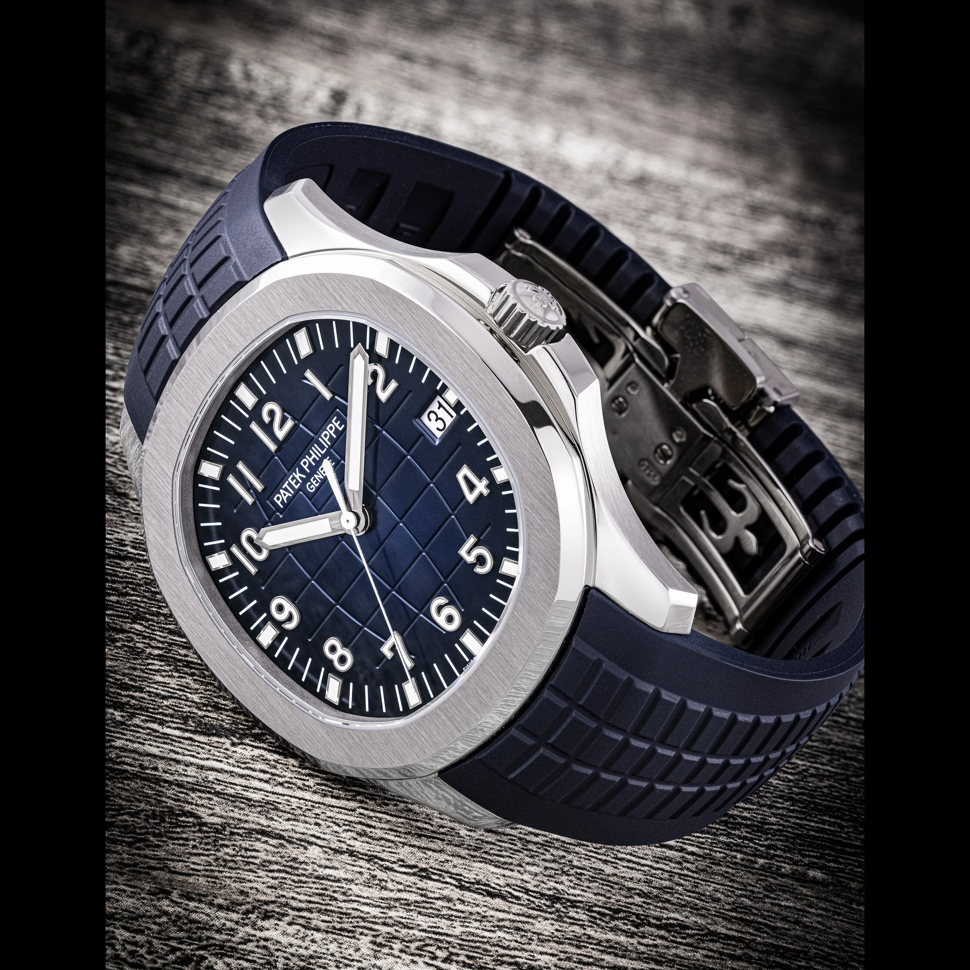 Patek Philippe Aquanaut 5168G-001 42mm White gold Blue