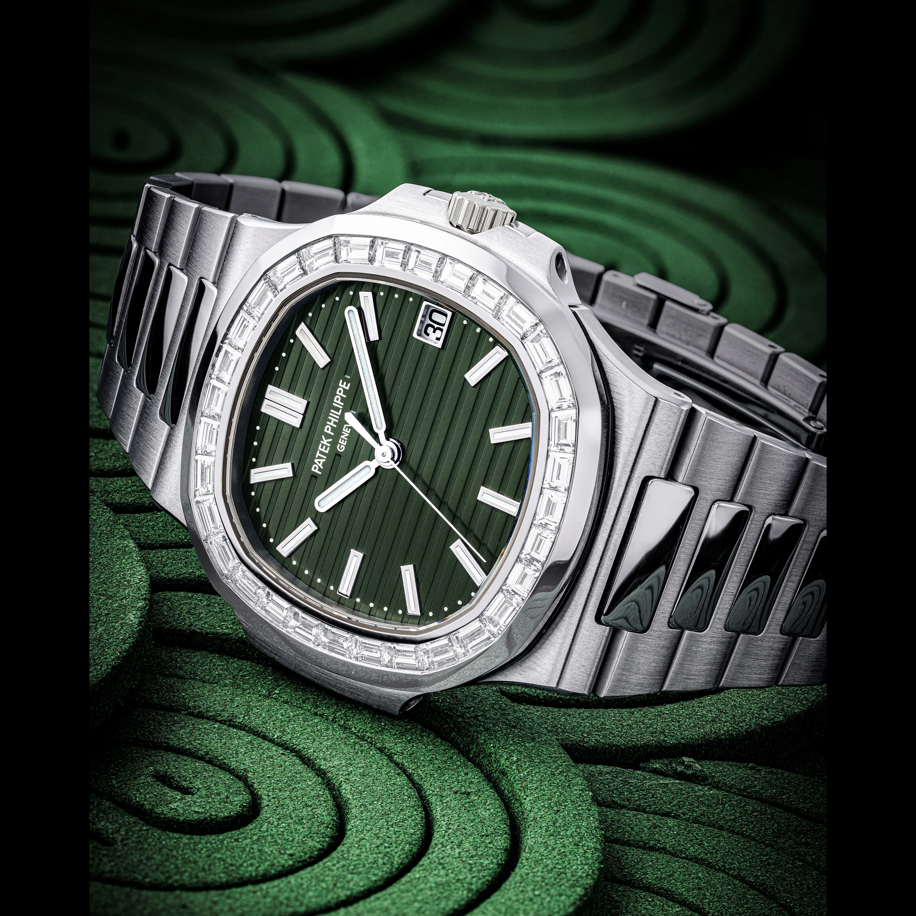 Patek Philippe Nautilus 5711/1300A-001 40mm Stainless steel Green