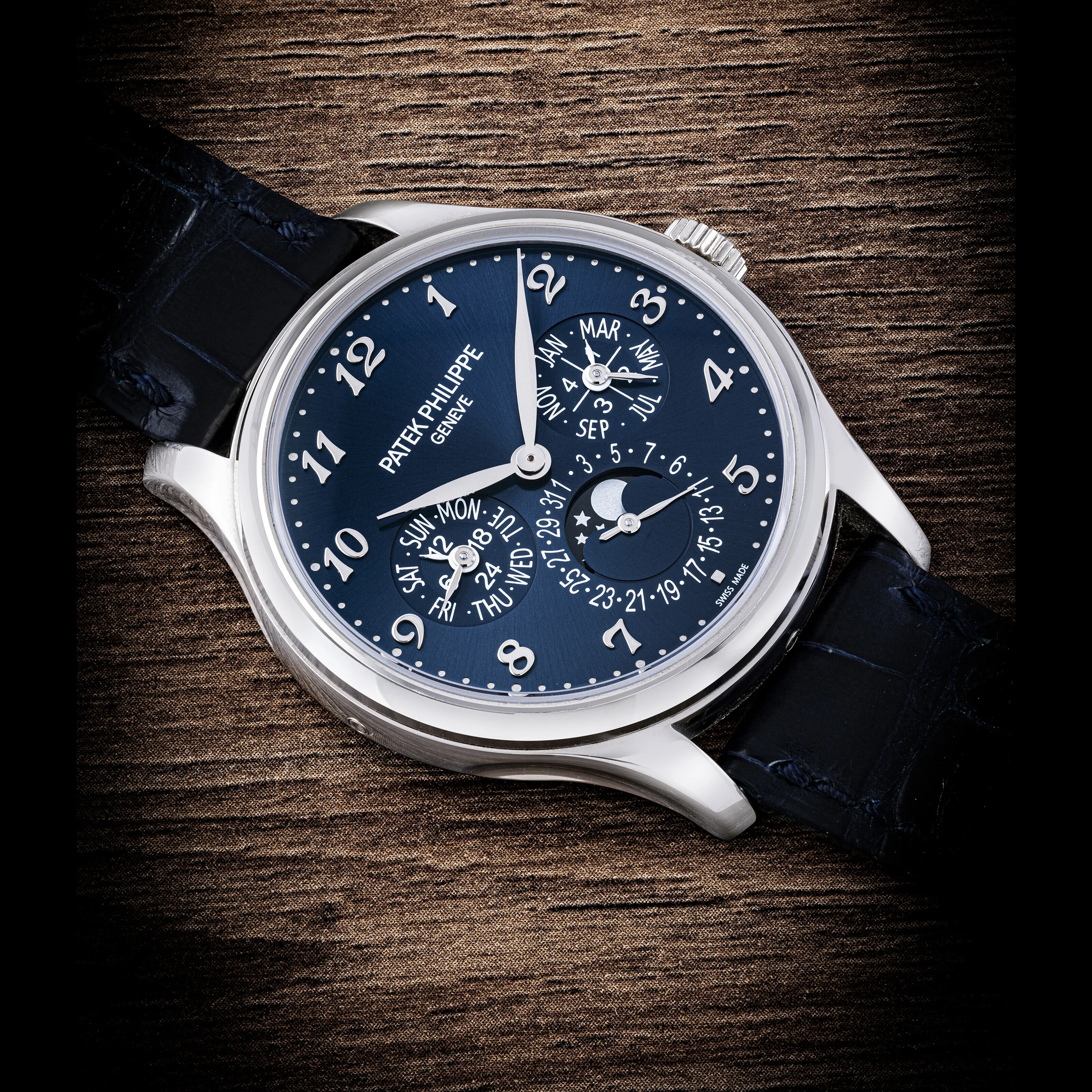 Patek Philippe Perpetual Calendar 5327G-001 nullmm