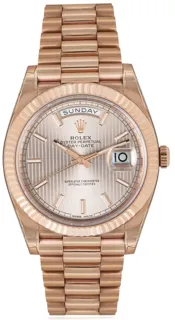 Rolex Day-Date 40 228235 Everose gold Sundust Stripe