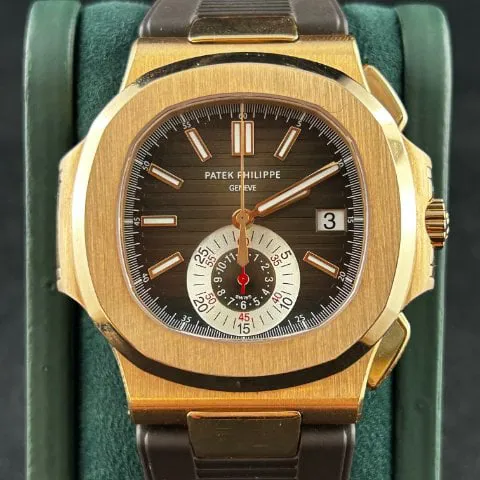 Patek Philippe Nautilus 5980R-001 40.5mm Rose gold Brown