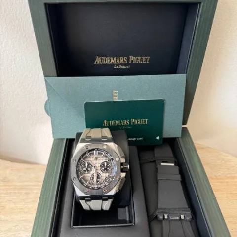 Audemars Piguet Royal Oak Offshore 26420SO.OO.A600CA.01 43mm Stainless steel Brown