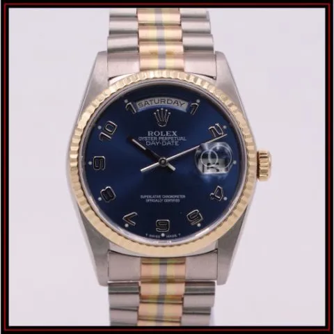 Rolex Day-Date 36 18239 36mm White gold Blue