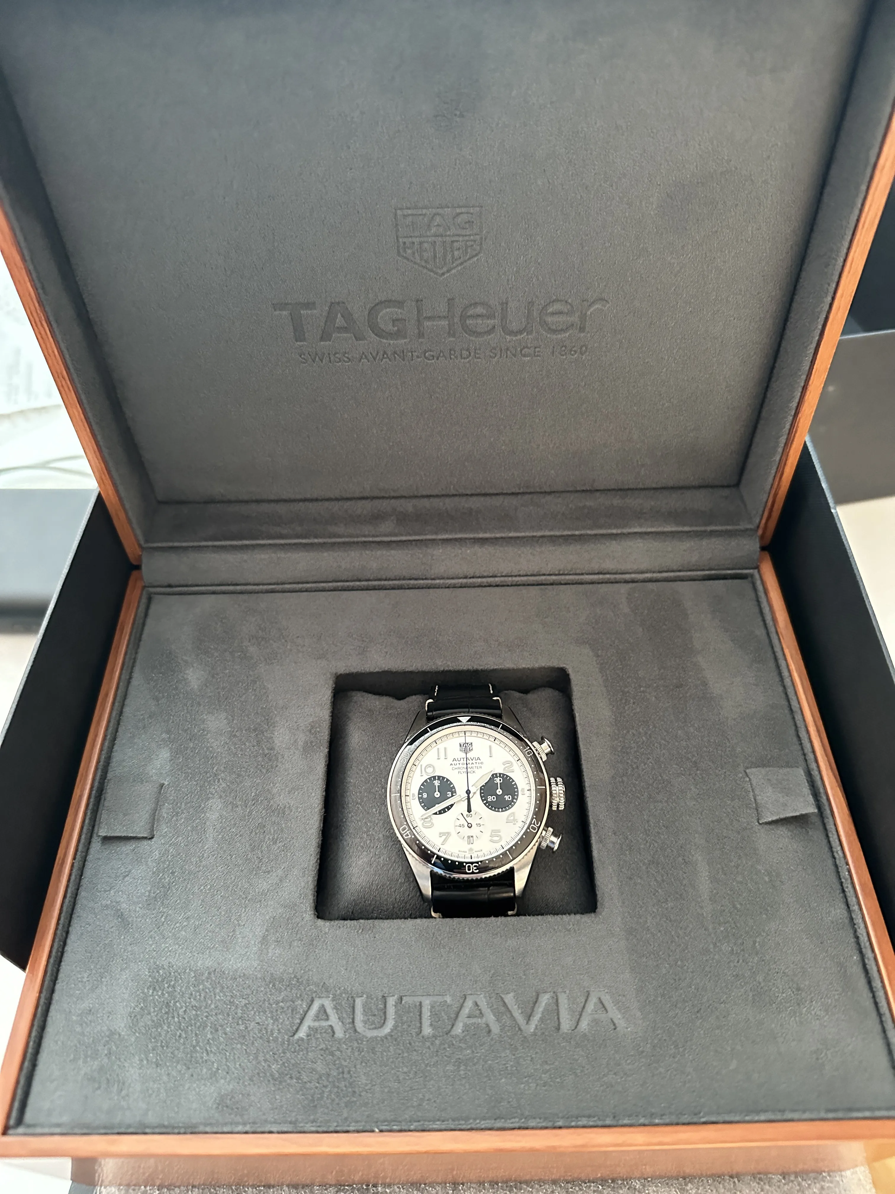 TAG Heuer Autavia CBE511B.FC8279 42mm Stainless steel Black 6