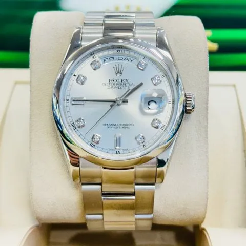 Rolex Day-Date 36 118209 36mm White gold Silver