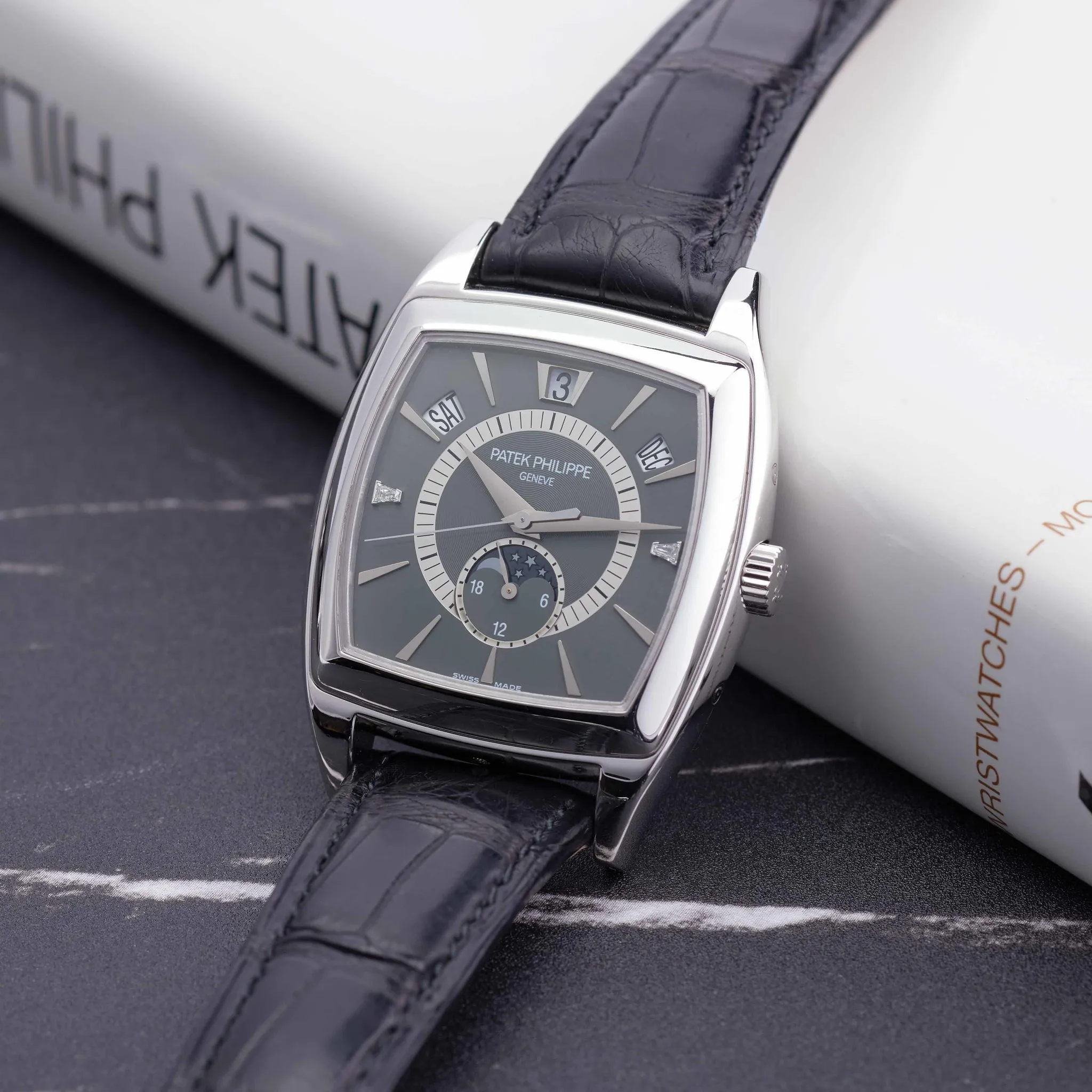 Patek Philippe Gondolo 5135P 51mm Platinum Black 2