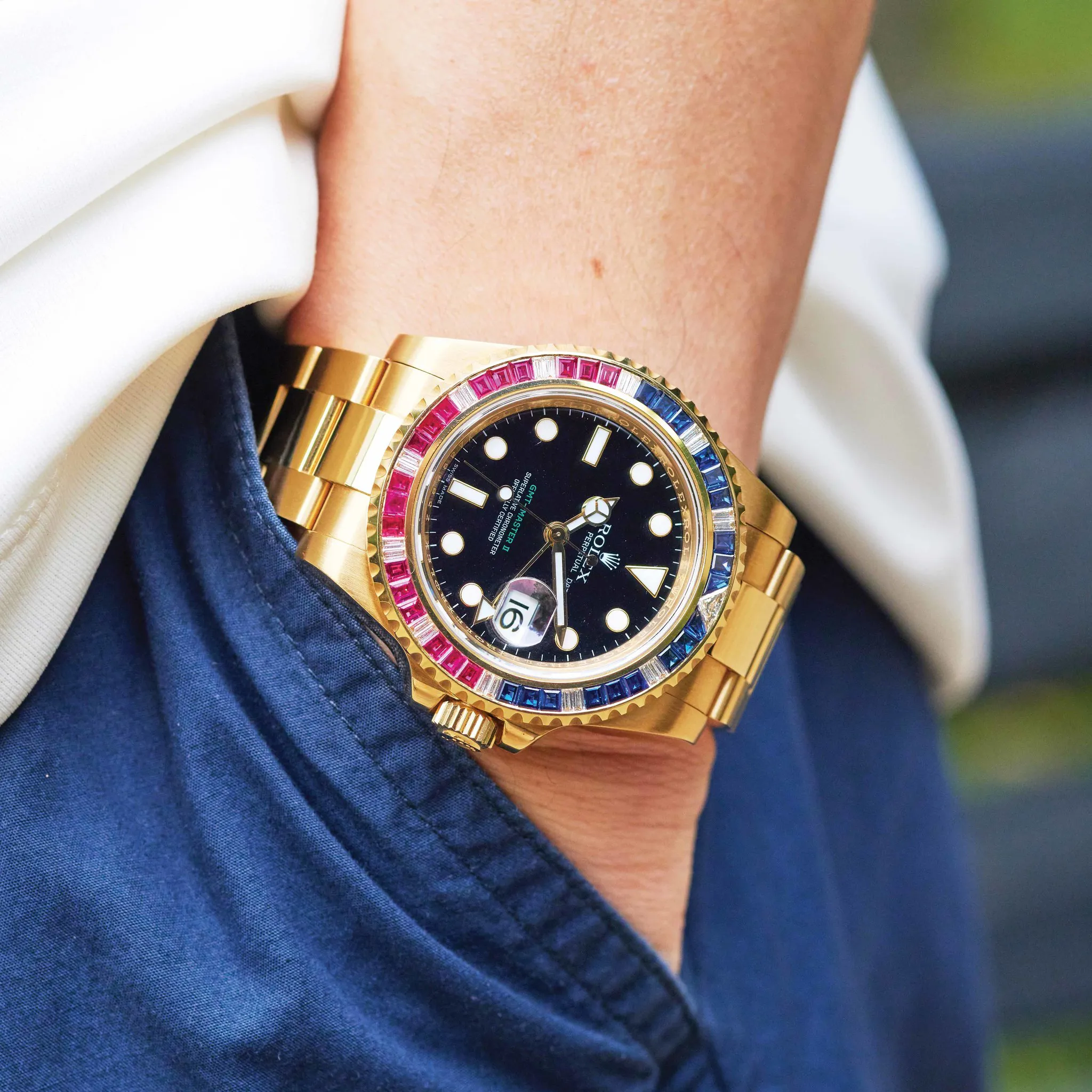 Rolex GMT-Master II 116748 SARU 40mm Yellow gold and Diamond Black 2