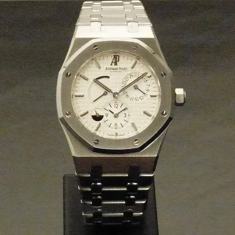 Audemars Piguet Royal Oak 26120ST.OO.1220ST.01 39mm Stainless steel Silver