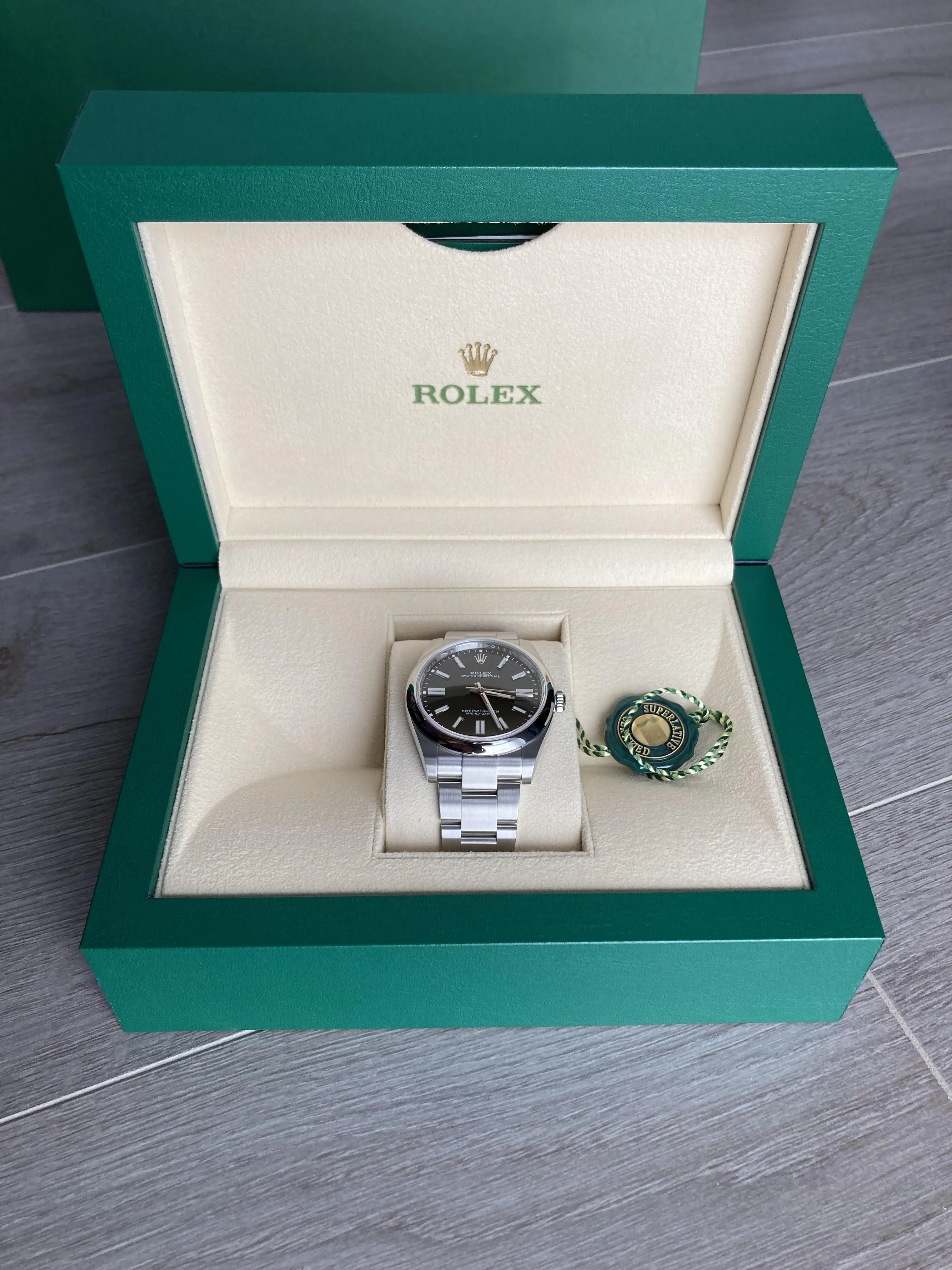 Rolex Oyster Perpetual 41 124300 41mm Stainless steel Acier 2