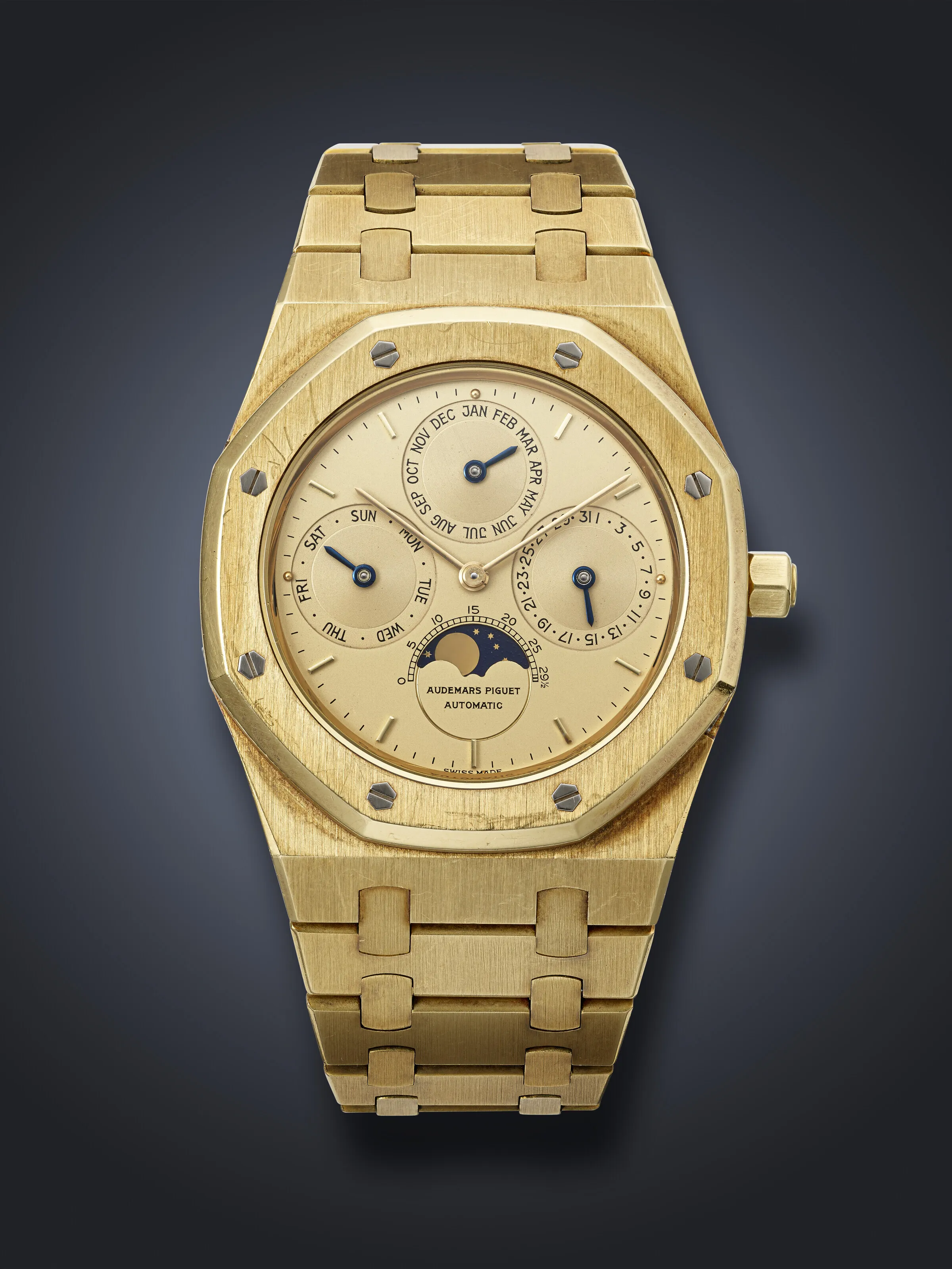 Audemars Piguet Royal Oak Perpetual Calendar 25554BA 39mm Yellow gold Champagne