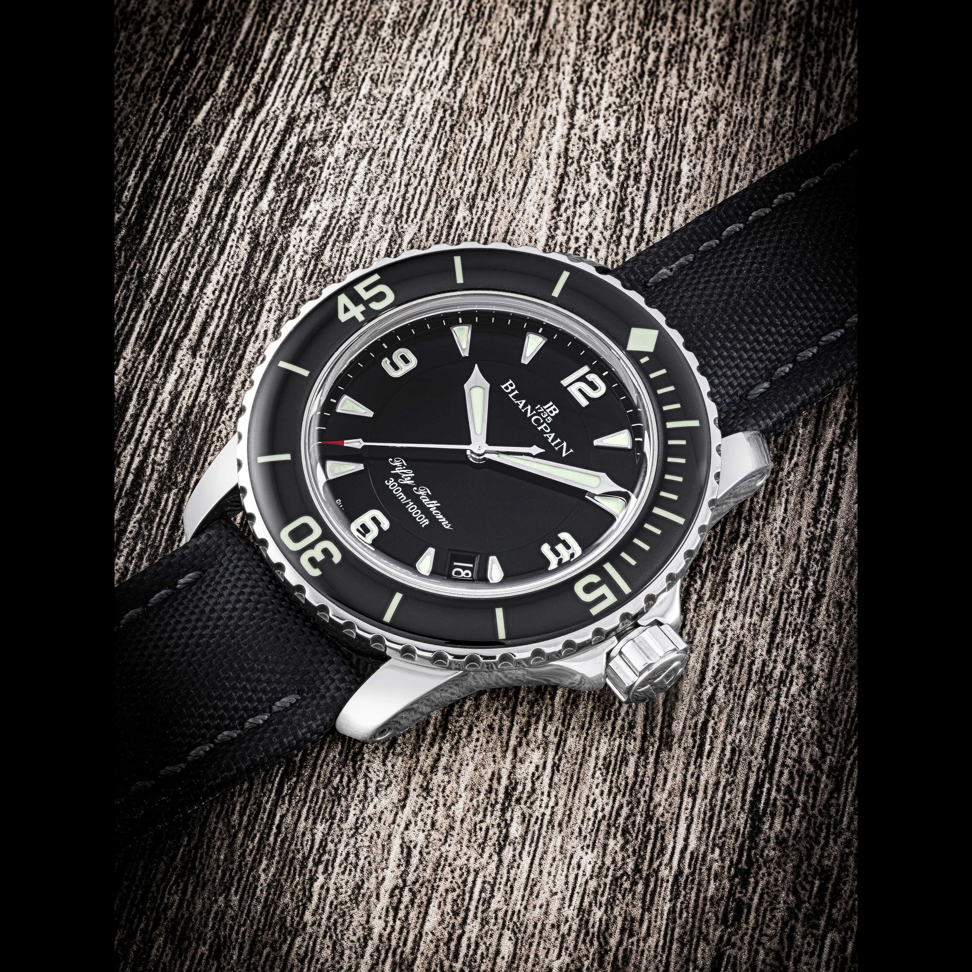 Blancpain Fifty Fathoms 5015-1130-52A 45mm Stainless steel Black