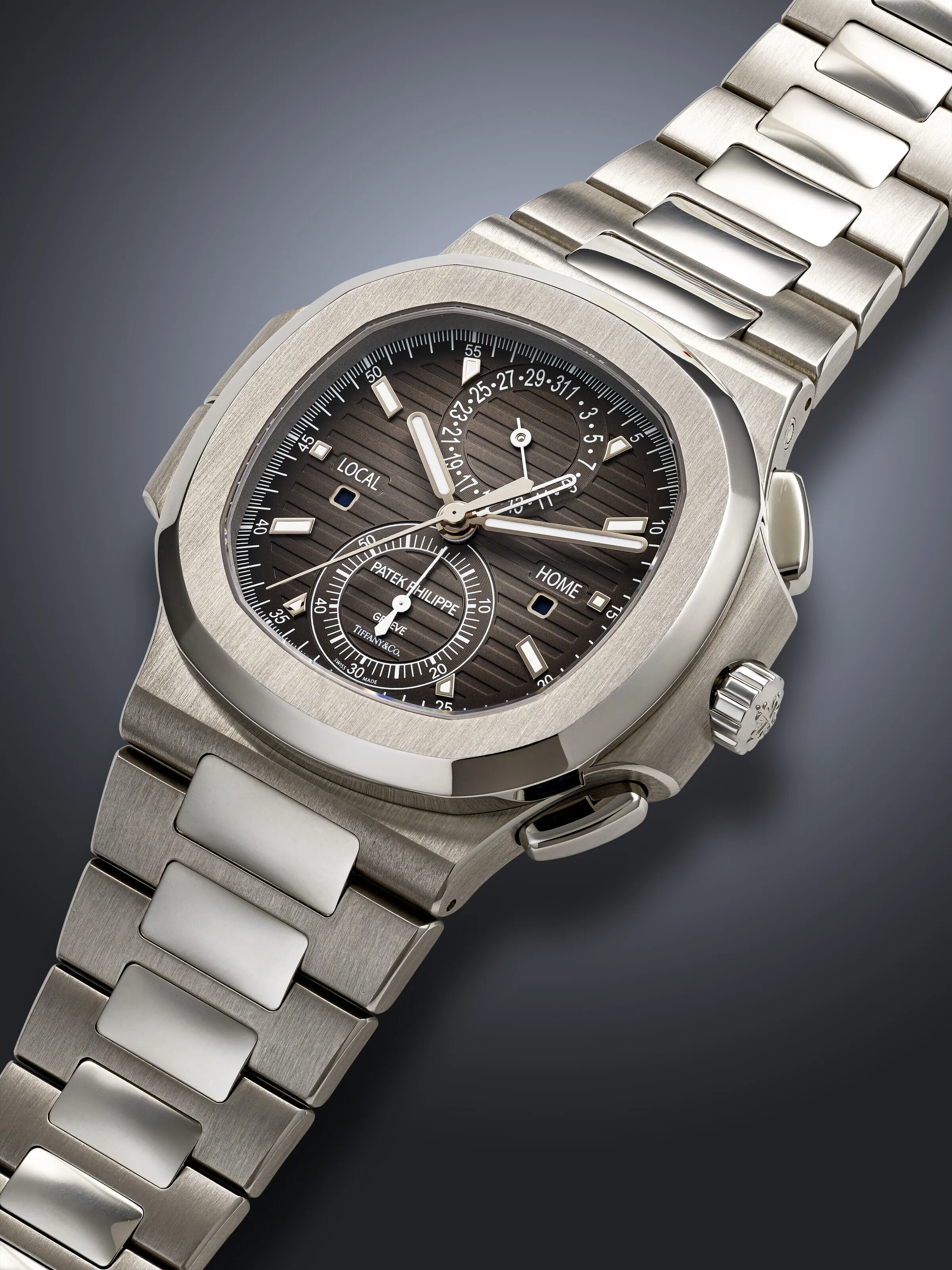 Patek Philippe Nautilus 5990/1A-001 40.5mm Stainless steel Black 1