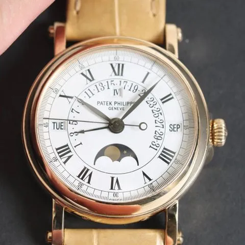 Patek Philippe Perpetual Calendar 5059J 36mm Yellow gold White