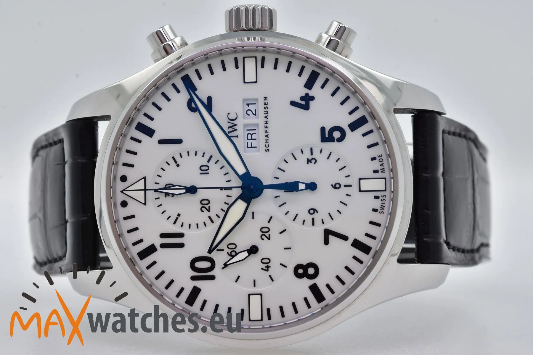 IWC Pilot IW377725 43mm Stainless steel White