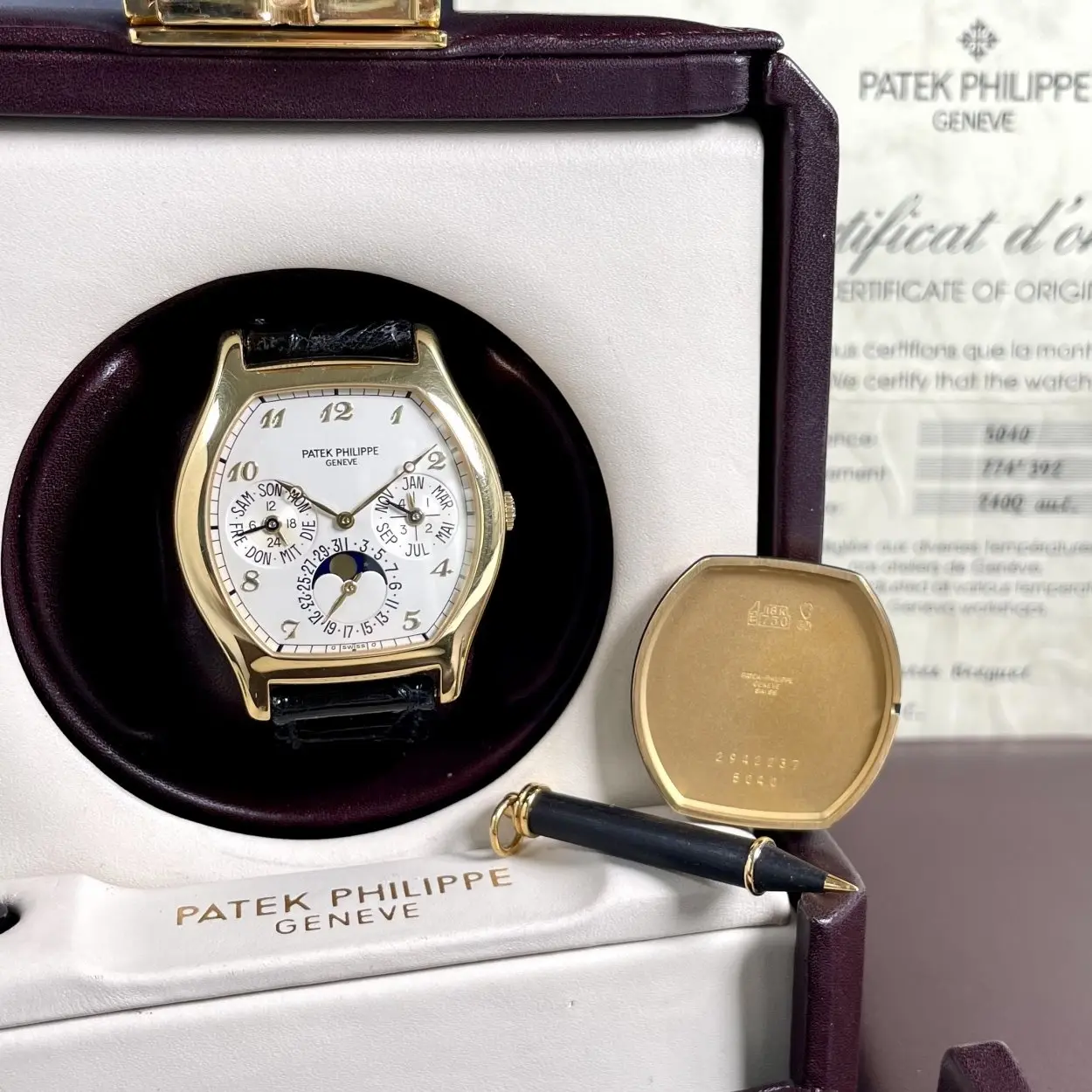 Patek Philippe Perpetual Calendar 5040 35mm Yellow gold Silver 13