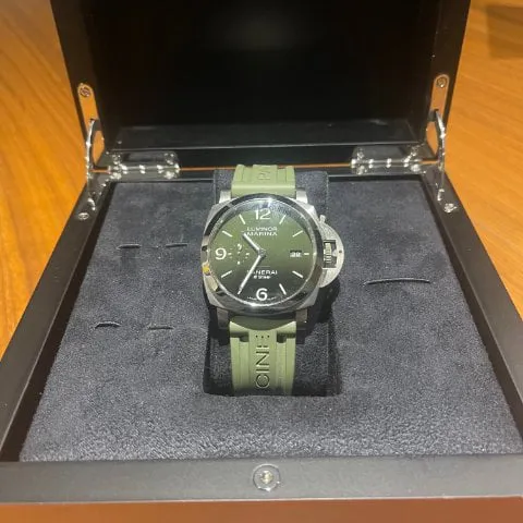 Panerai Luminor 1950 PAM01356 44mm Stainless steel Green