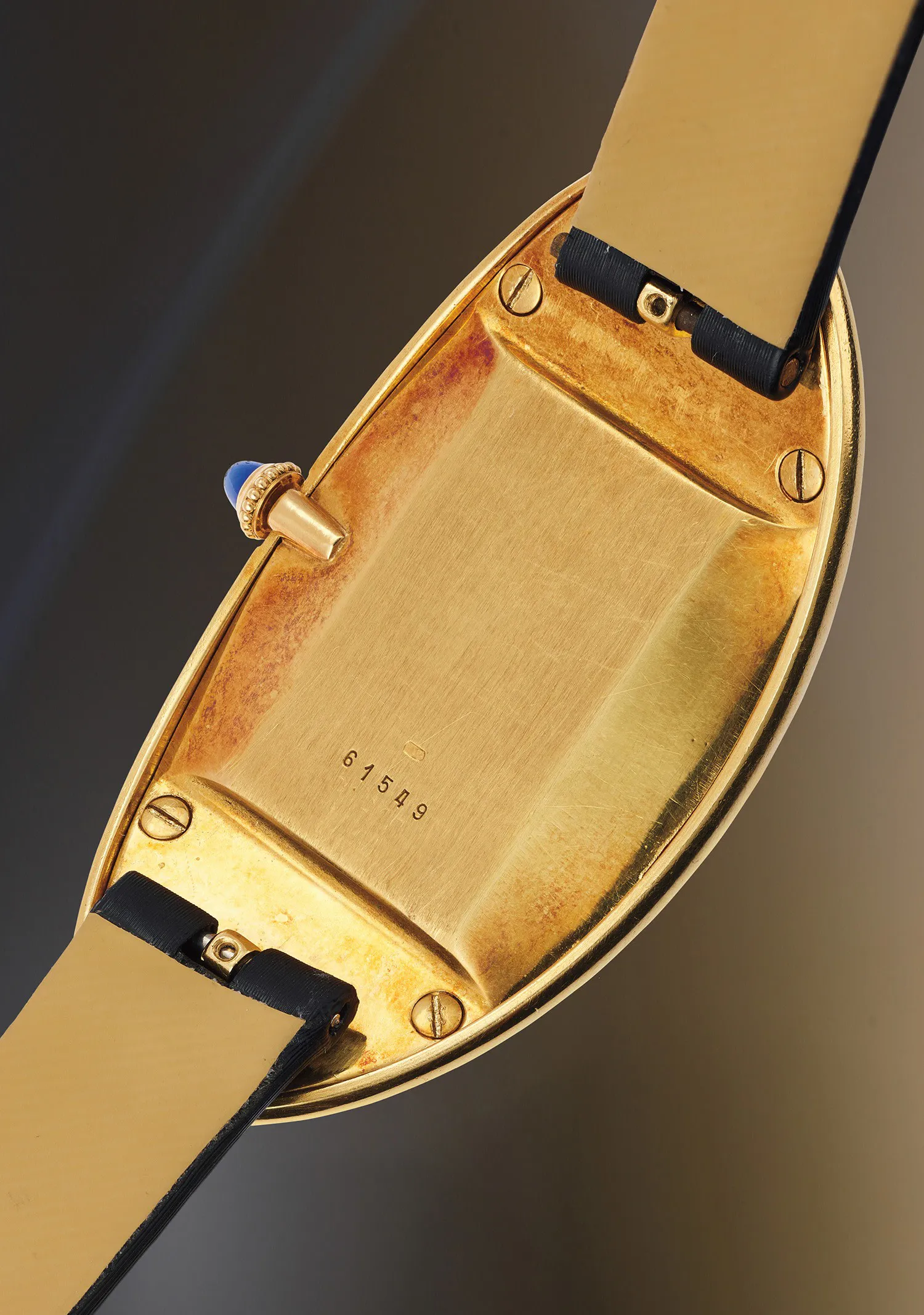 Cartier Maxi Oval 28mm Yellow gold White 1