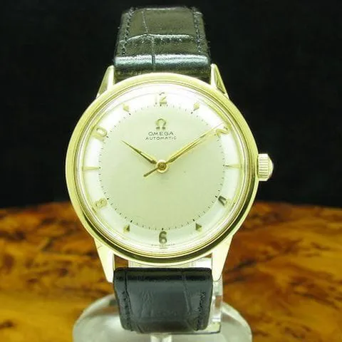 Omega Constellation 2737 S.C 35.5mm Yellow gold Silver