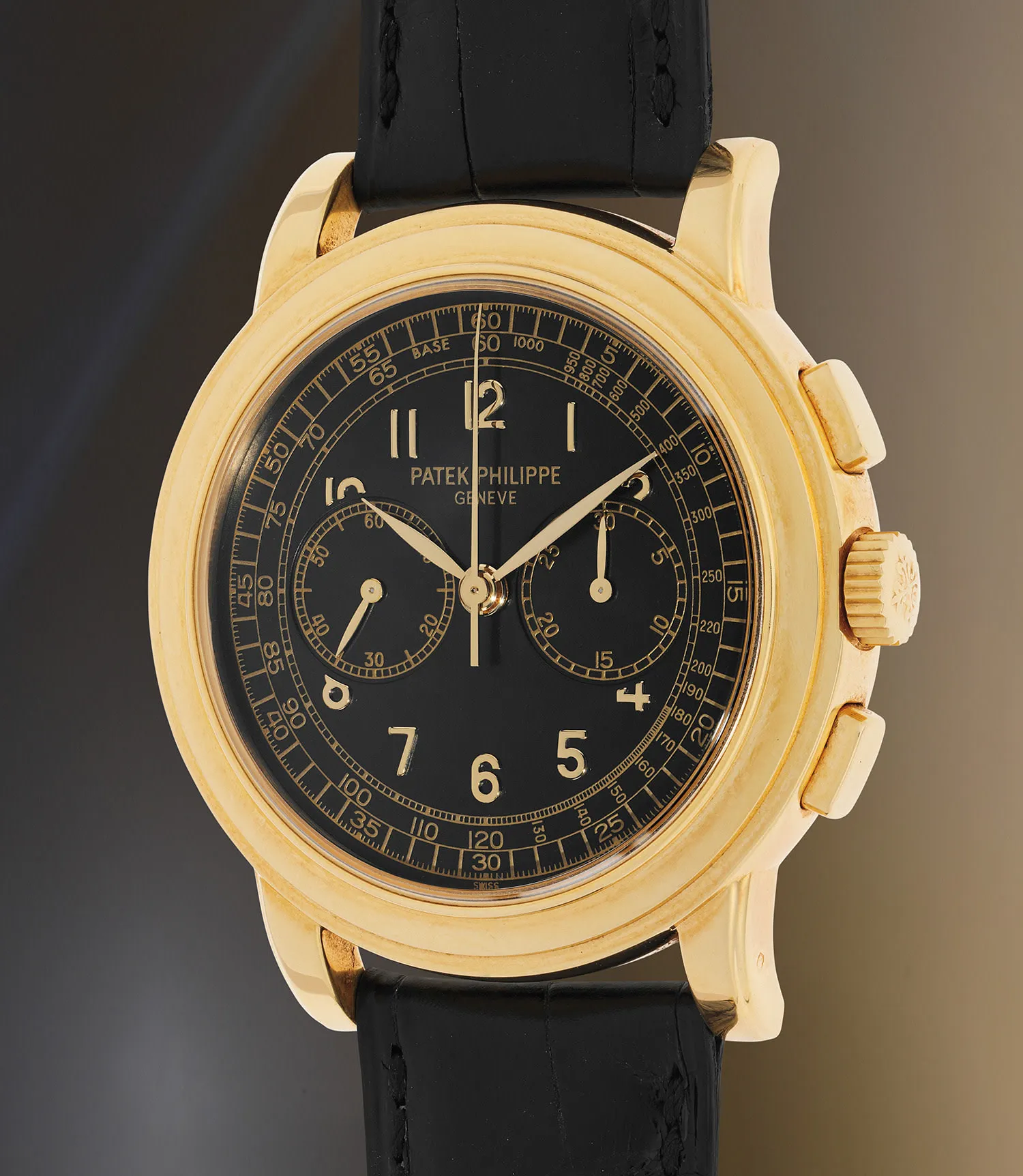 Patek Philippe Chronograph 5070J-001 42mm Yellow gold Black