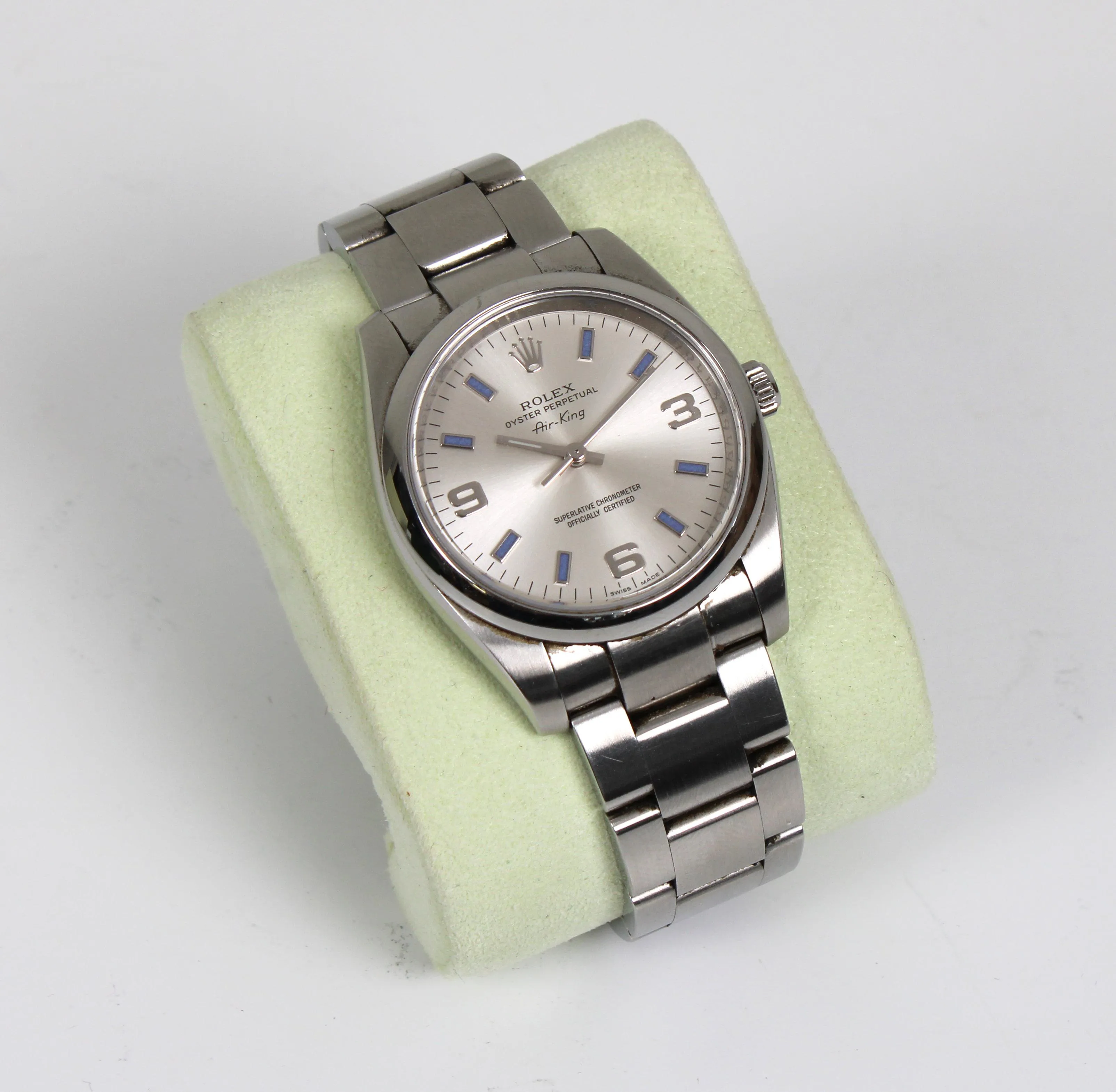 Rolex Oyster Perpetual 114200