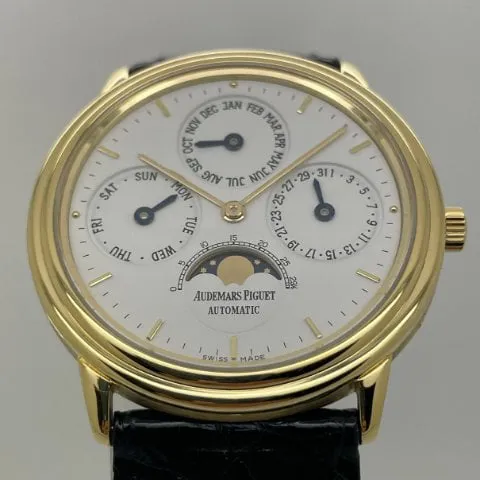 Audemars Piguet Quantiême Perpetual 25657BA 36mm Yellow gold White