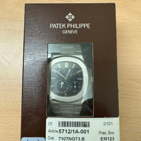 Patek Philippe Nautilus Moonphase 5712/1A-001 40mm Stainless steel Blue