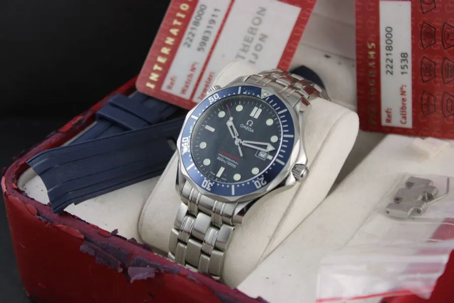 Omega Seamaster 300 2221.80.00 41mm Stainless steel Blue