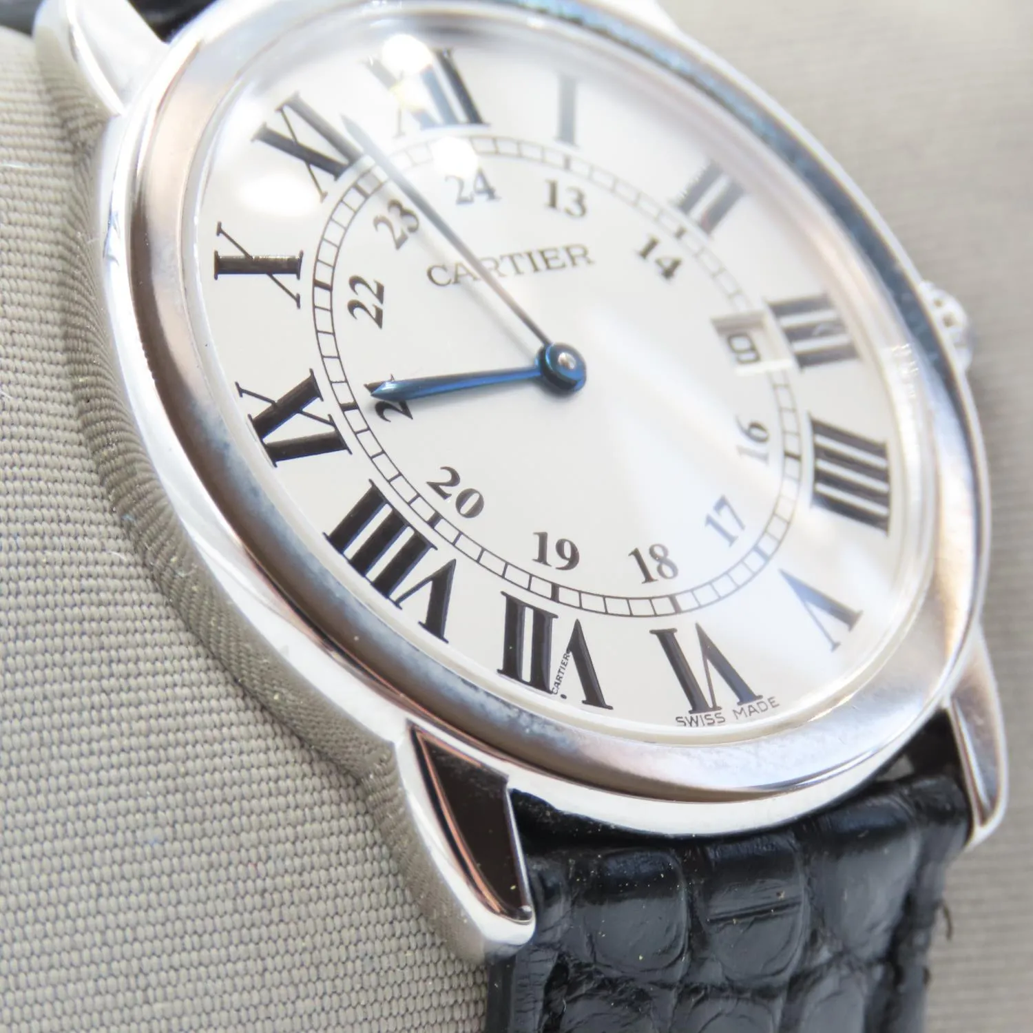 Cartier Ronde de Cartier 3939 Stainless steel White 2