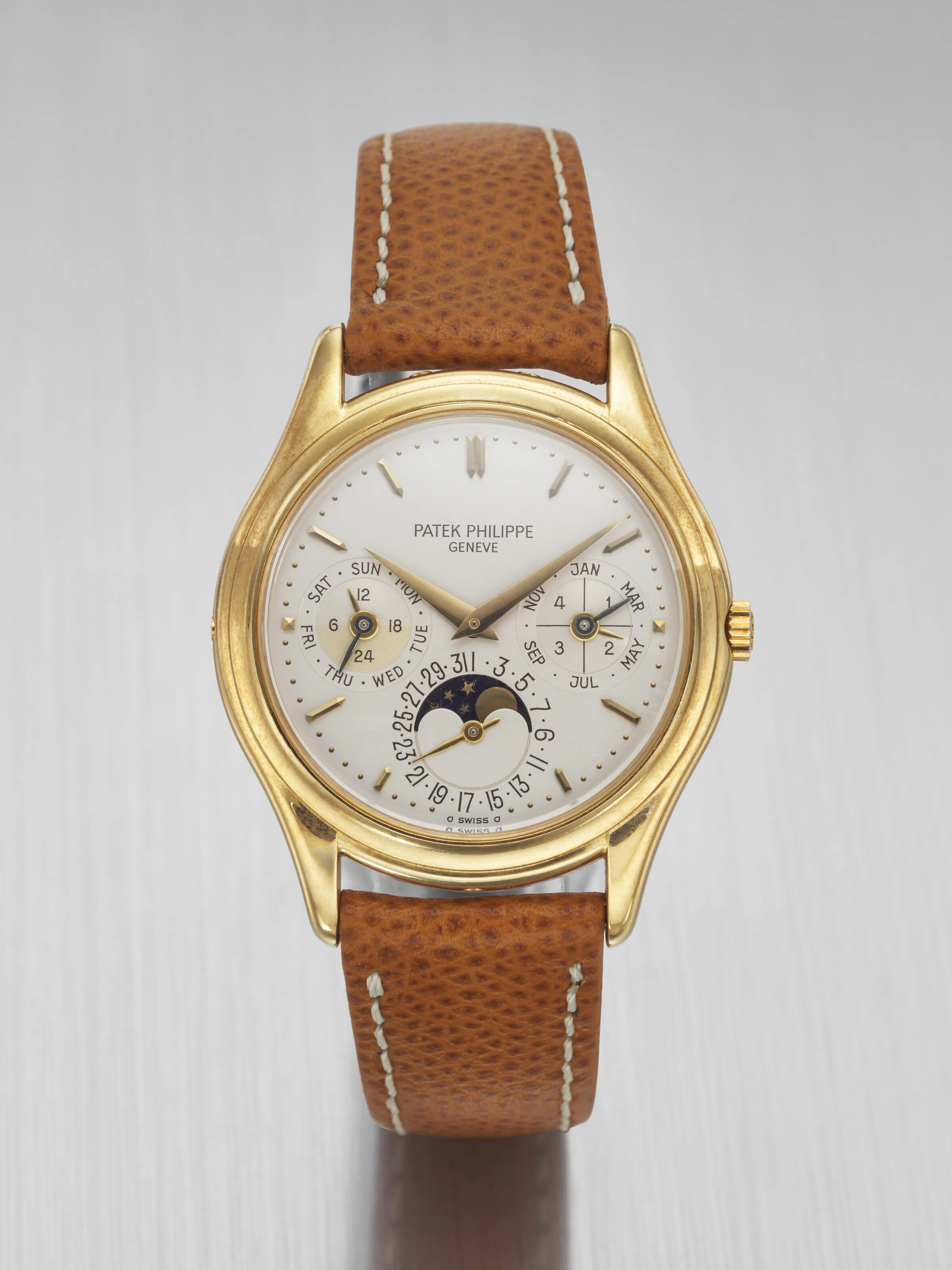 Patek Philippe Perpetual Calendar 3940 36mm Yellow gold White