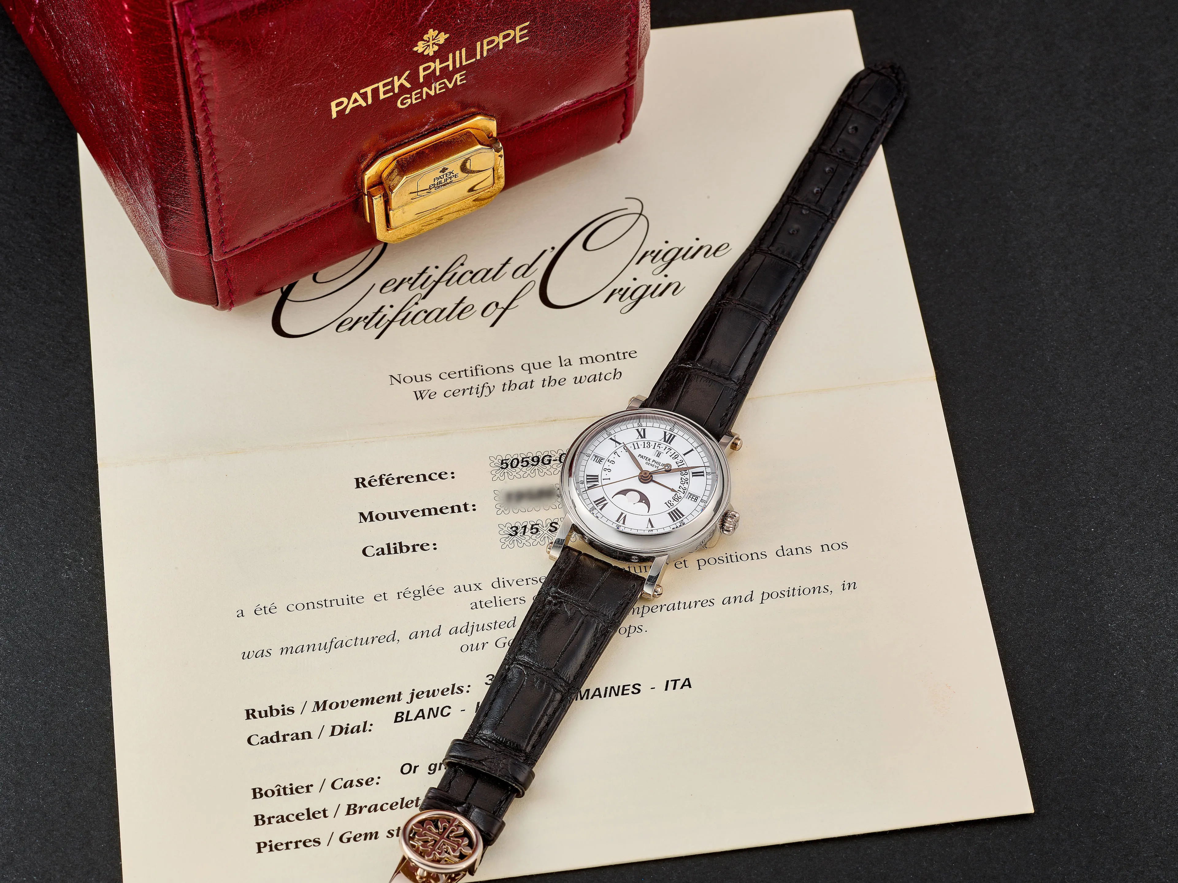 Patek Philippe Perpetual Calendar 5059G-015 36mm White gold White 5