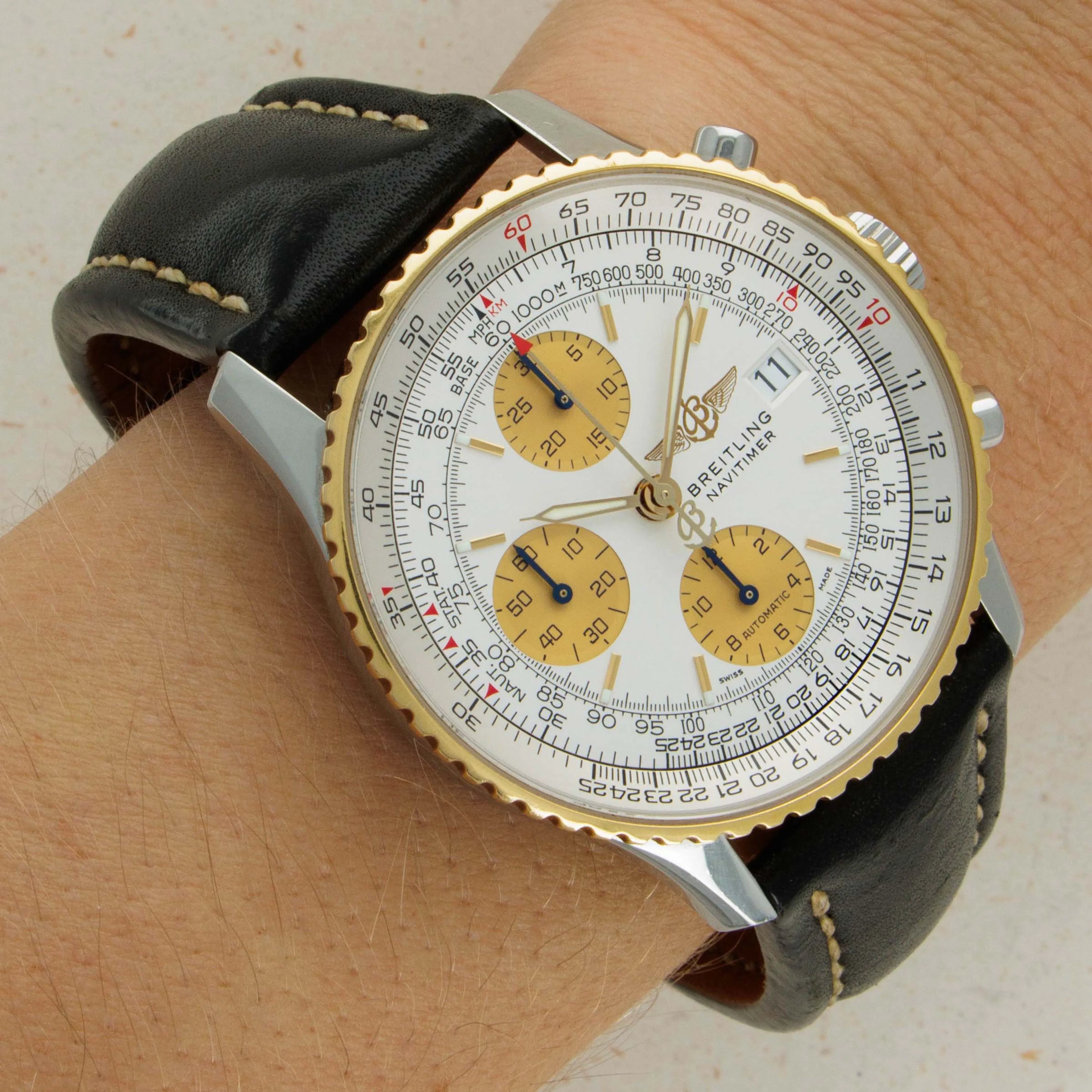 Breitling Navitimer D13022 41mm Yellow gold and Stainless steel Silver 14