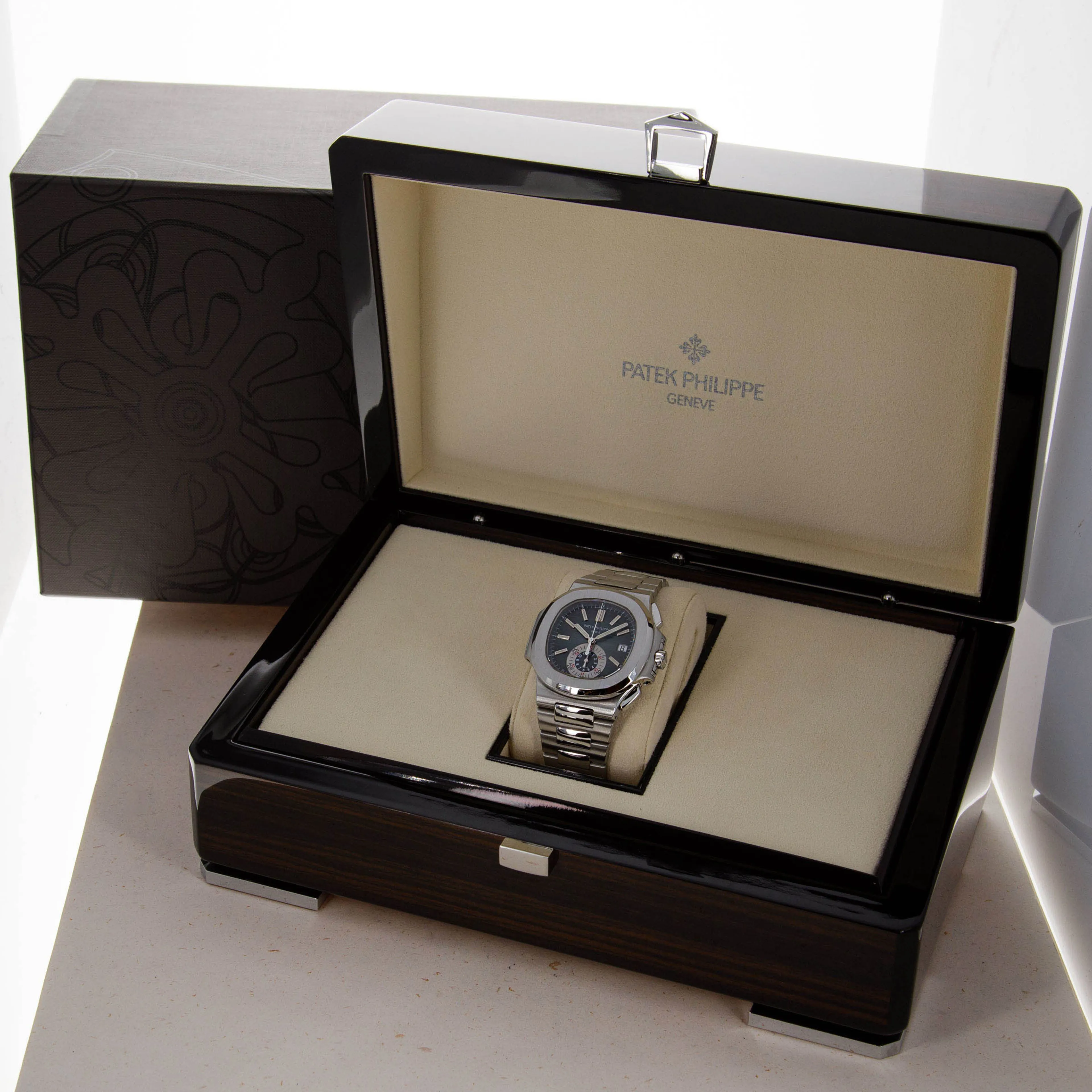 Patek Philippe Nautilus 5980/1A 40.5mm Stainless steel Blue 13