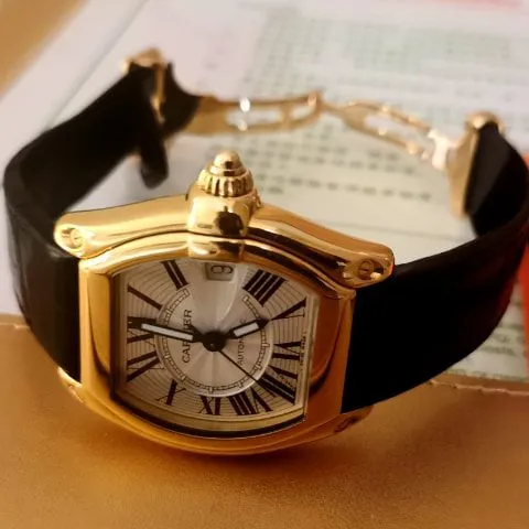 Cartier Roadster 2524 37mm Yellow gold Silver