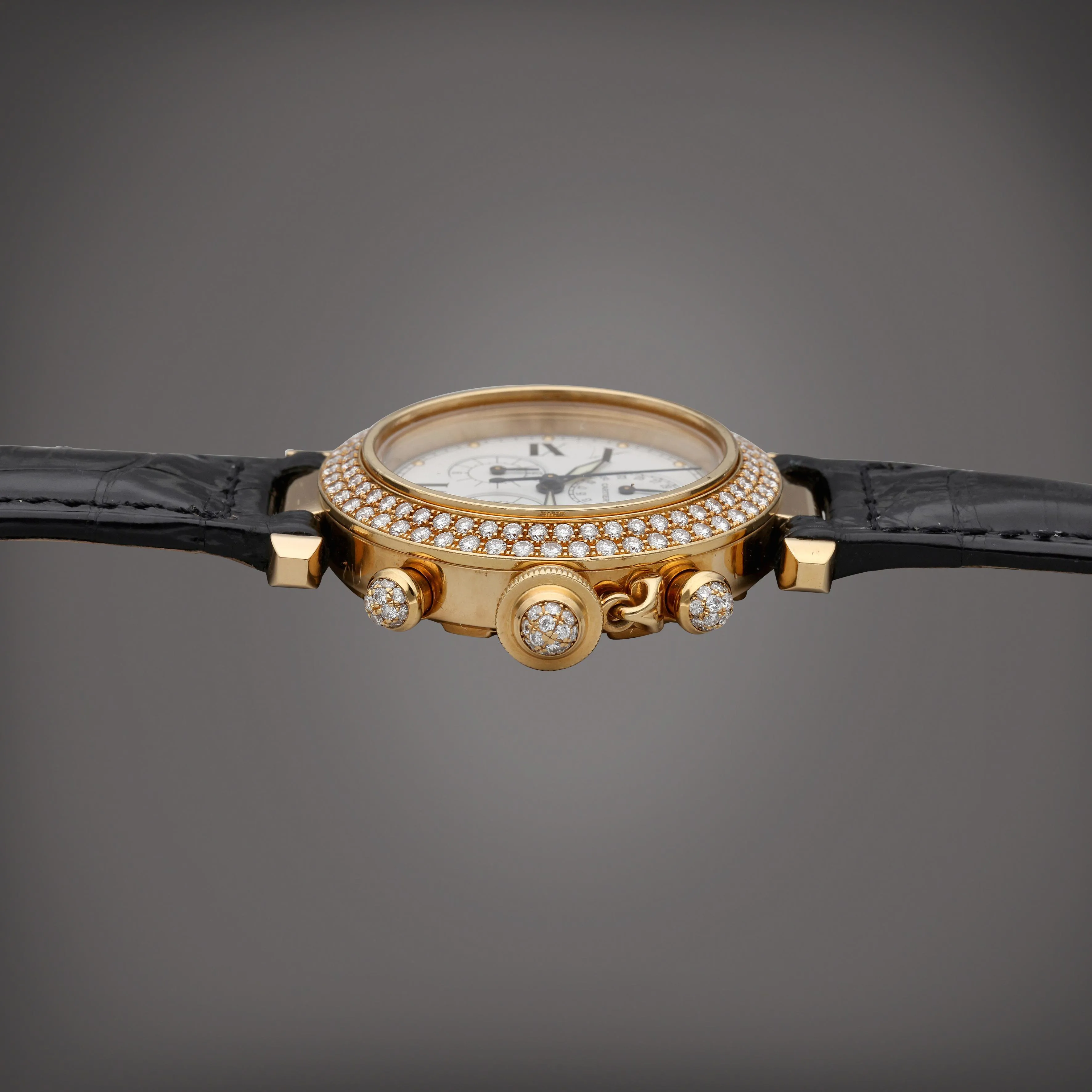 Cartier Pasha 1353 35.5mm Yellow gold and diamond-set White 1