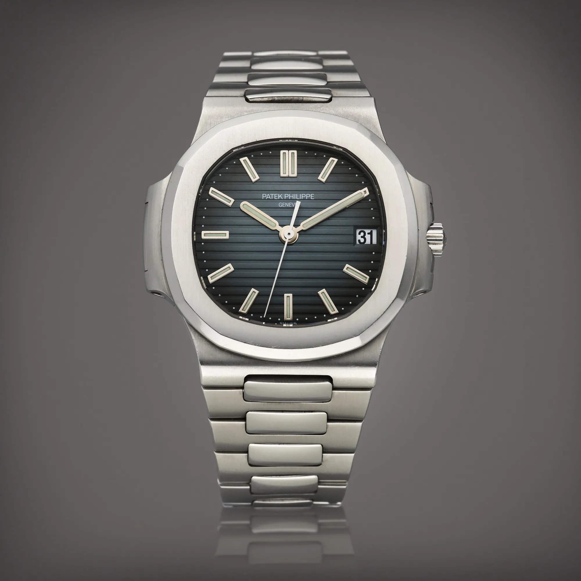 Patek Philippe Nautilus 5800/1 38mm Stainless steel Blue