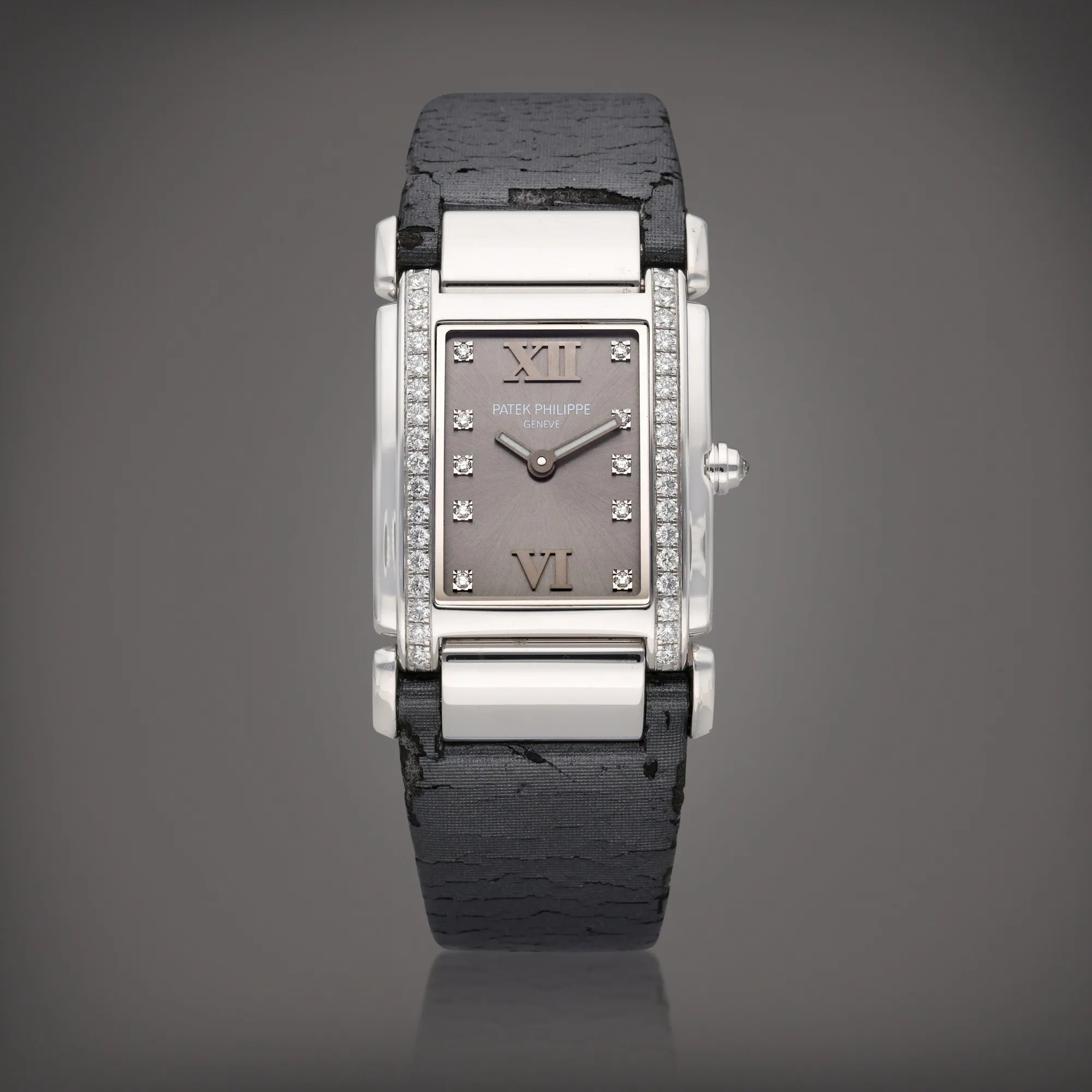 Patek Philippe Twenty~4 4920G-001 41mm White gold and Diamond Gray 2