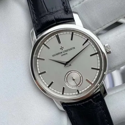 Vacheron Constantin Traditionnelle 82172/000G-9383 38mm White gold Silver