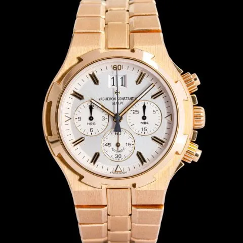 Vacheron Constantin Overseas Chronograph 49140 40mm Yellow gold Silver