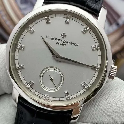 Vacheron Constantin Traditionnelle 82172/000G-9383 38mm White gold Silver