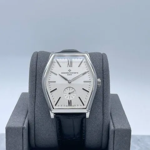 Vacheron Constantin Malte 82230/000G-9962 47.5mm White gold Silver