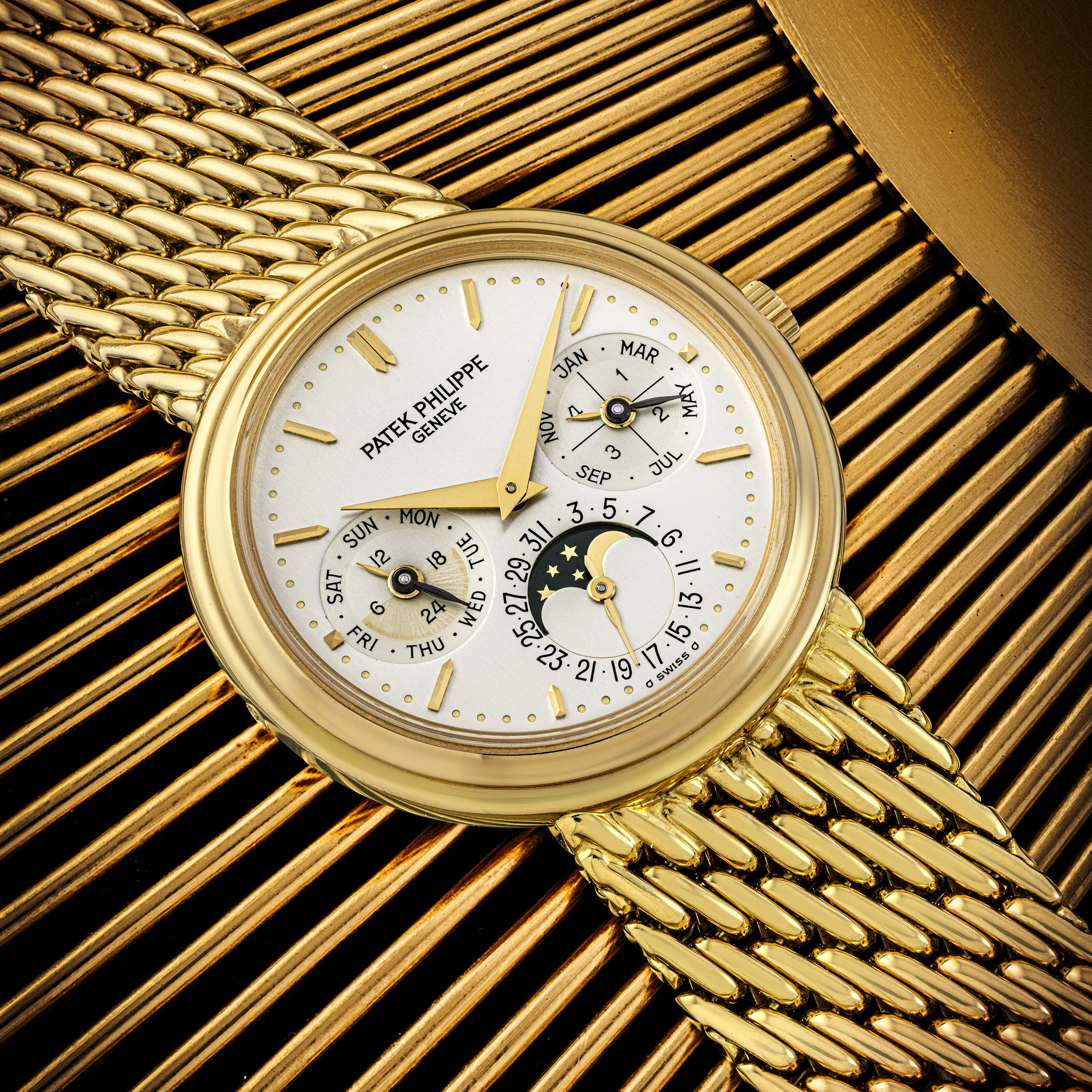 Patek Philippe Perpetual Calendar 3945/1 36mm Yellow gold Silver