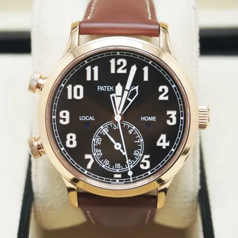 Patek Philippe Calatrava 5524R-001 42mm Rose gold Brown