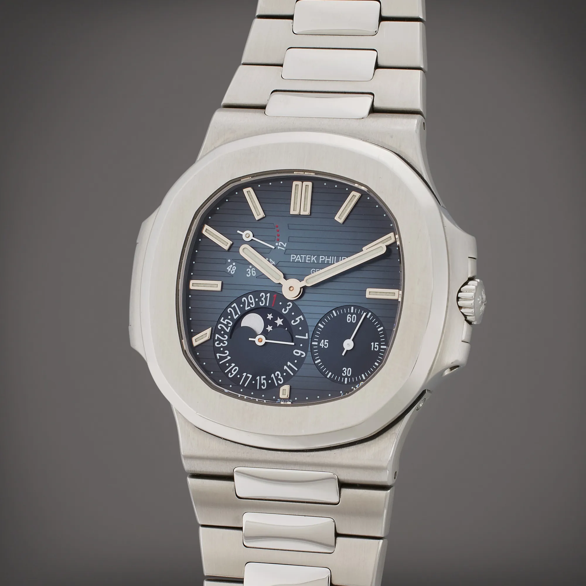 Patek Philippe Nautilus Moonphase 5712/1A-001 40mm Stainless steel Blue