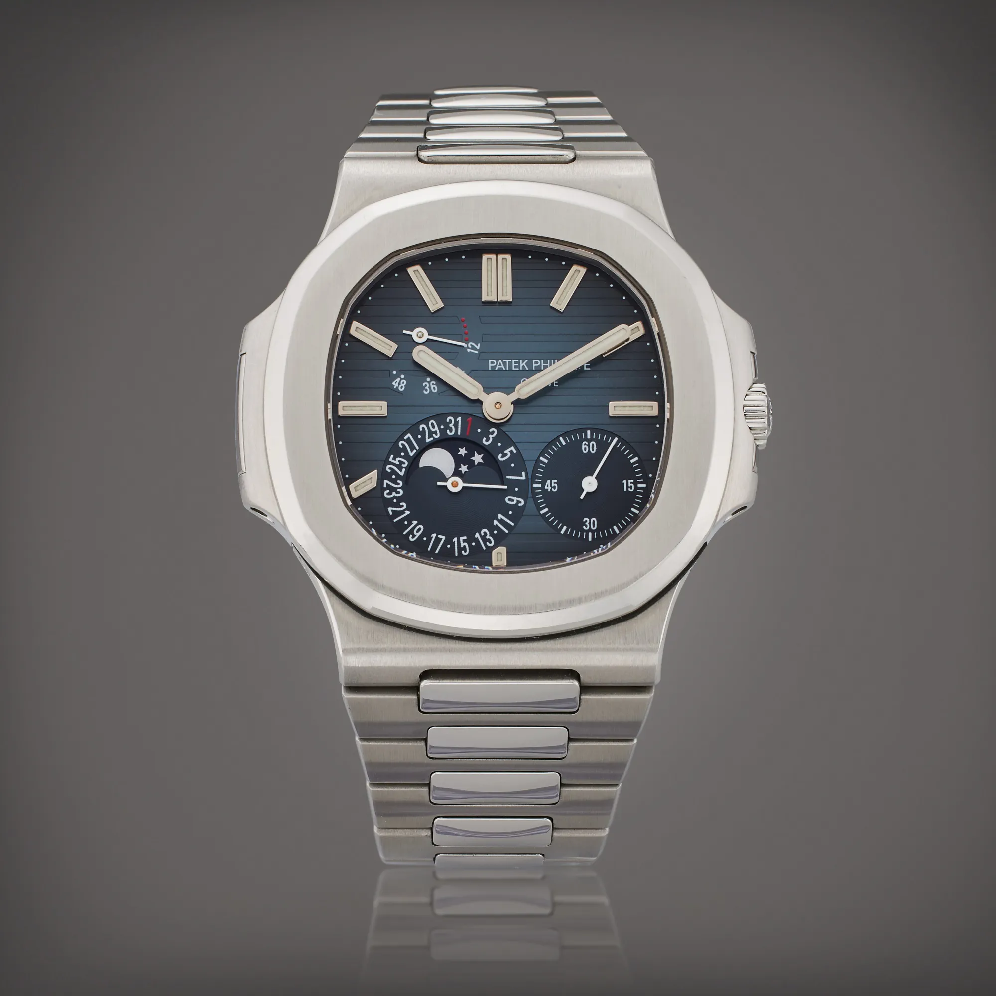 Patek Philippe Nautilus Moonphase 5712/1A-001 40mm Stainless steel Blue 2