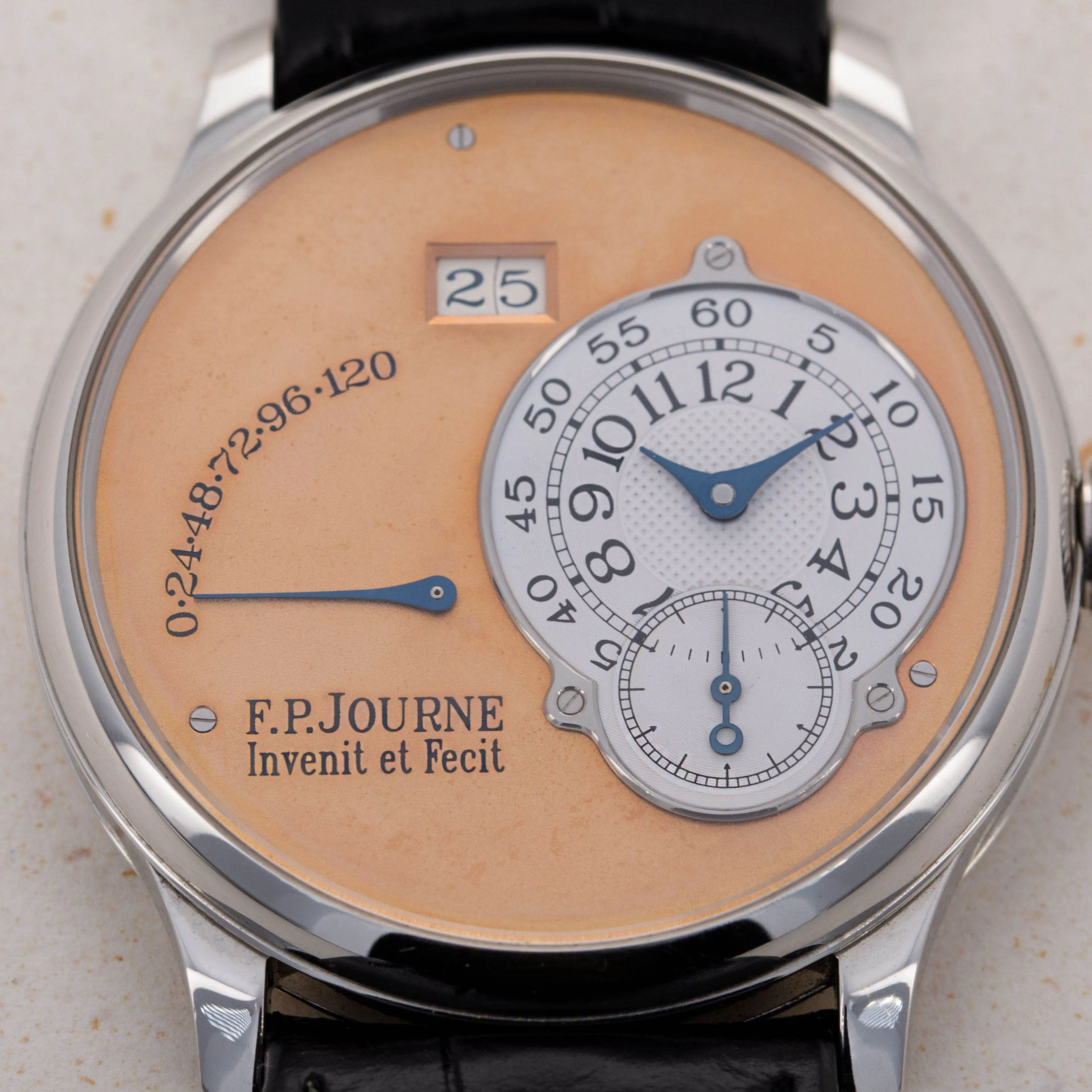 F.P. Journe Octa Réserve de Marche B-ORM PT 38 A RG 38mm Platinum Salmon 10